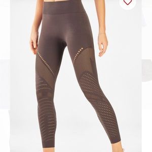 Fabletics Midrise Sculpt-knit Openwork 7/8